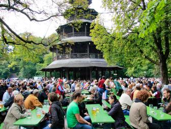Chinesischer Turm, Chinese Tower, beer garden, Munich, Germany
