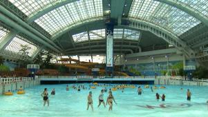 Largest Indoor Wave Pool